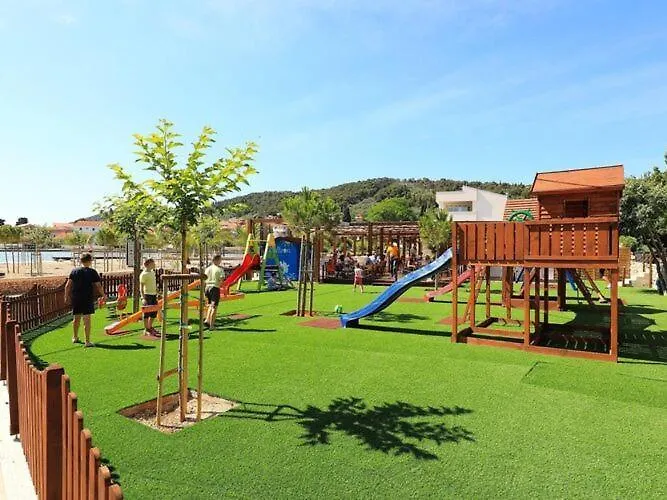 Apartments Dalmatia In Preko, Island Ugljan, With Swimmingpool
