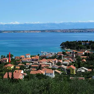 Gostinjska kuća Mediterranean Gardens, Preko